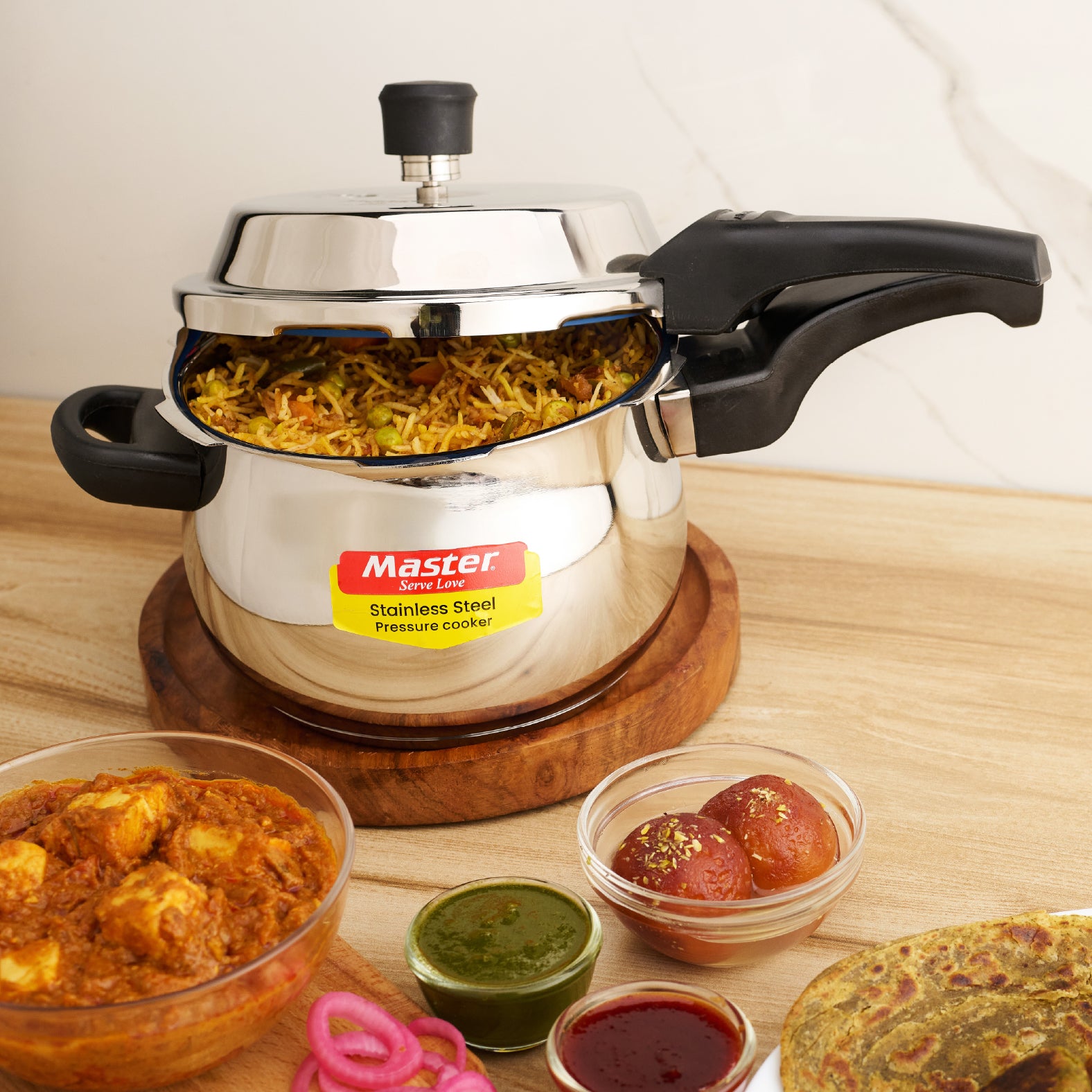 Nexa 3.5L Stainless Steel Outer Lid Handi Pressure Cooker - Induction Base - Master