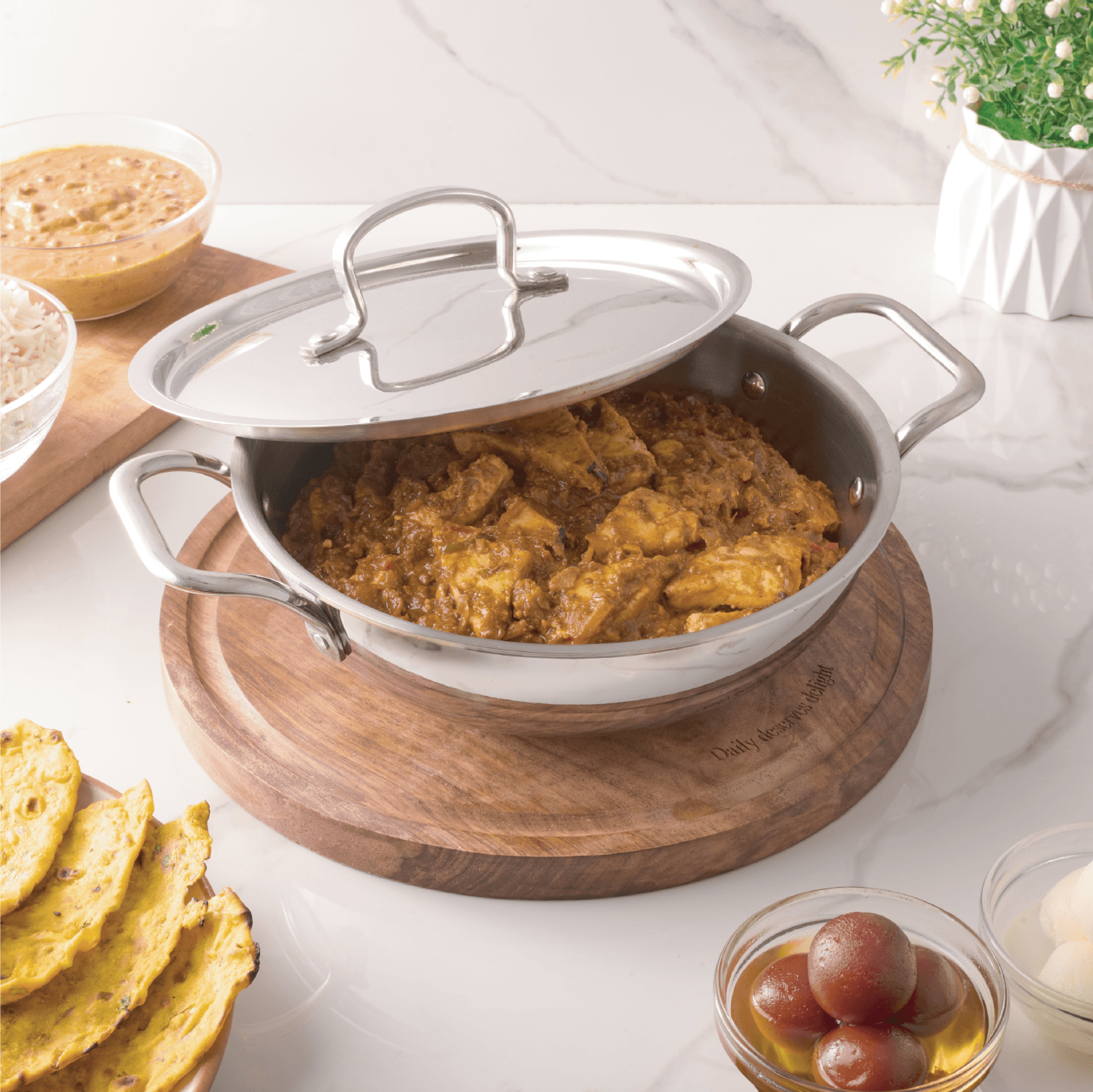 Titan 28cm Kadai with Steel Lid - Master